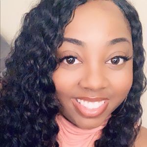 Meet your Posher, Raven